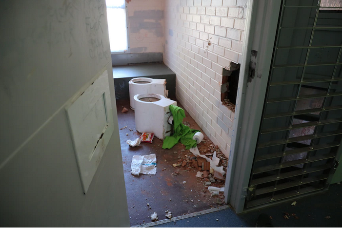 The West Australian government has released photos showing extensive damage to cells at Perth's Banksia Hill juvenile detention centre. (Supplied: Department of Justice)