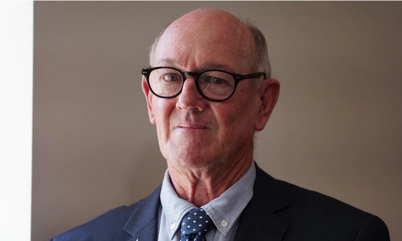 Retired Judge Denis Reynolds was the longest serving president of the Children's Court of Western Australia from 2004 until 2018. (ABC News: Rhiannon Shine)