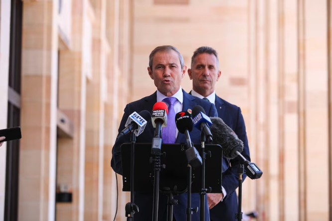 Premier Roger Cook and Corrective Services Minister Paul Papalia stood by the use of Unit 18 on Thursday.(ABC News: Keane Bourke)