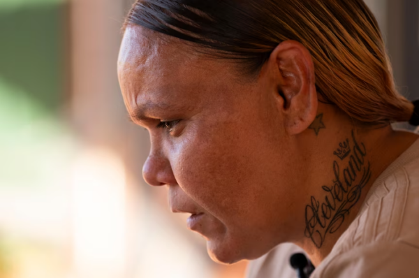 Nadene Dodd laid Cleveland to rest on Yamaji country in December last year. (ABC News: Jake Sturmer)